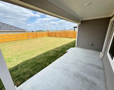 14904 Found Admiral Ln - Photo Thumbnail 6