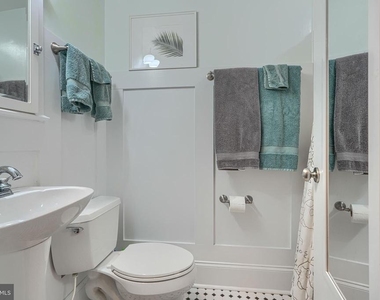 600 S Robinson Street - Photo Thumbnail 14