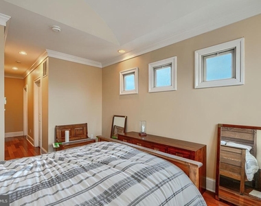 600 S Robinson Street - Photo Thumbnail 19