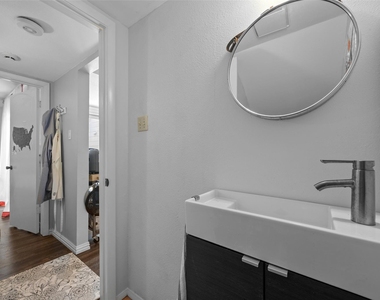 8922 North Plaza Ct - Photo Thumbnail 12
