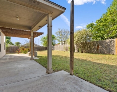 120 Brazos Ln - Photo Thumbnail 25