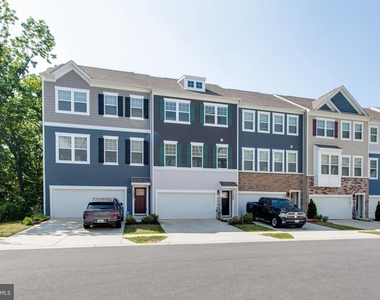 7989 Patterson Way - Photo Thumbnail 1