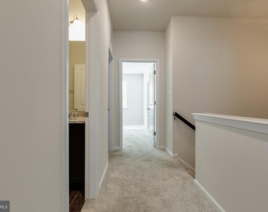 7989 Patterson Way - Photo Thumbnail 32