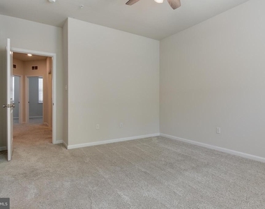 7989 Patterson Way - Photo Thumbnail 21