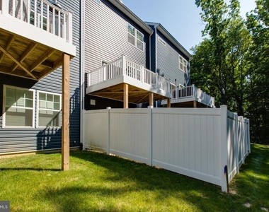 7989 Patterson Way - Photo Thumbnail 40