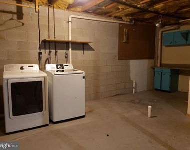 724 Hillcrest Drive - Photo Thumbnail 28