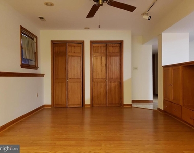 724 Hillcrest Drive - Photo Thumbnail 22