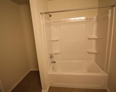 9001 Tall Sky Trce - Photo Thumbnail 11