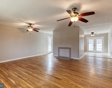 3345 Sudlersville S - Photo Thumbnail 3
