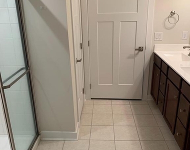 28056 Dew Drop Lane - Photo Thumbnail 15