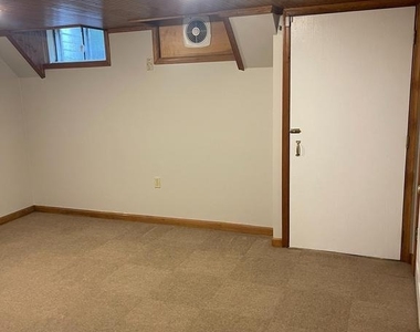 35 Honeysuckle Drive - Photo Thumbnail 23