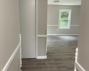 35 Honeysuckle Drive - Photo Thumbnail 9