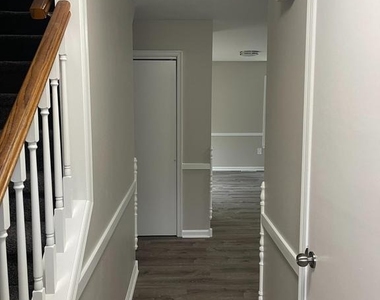 35 Honeysuckle Drive - Photo Thumbnail 5