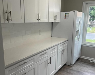 35 Honeysuckle Drive - Photo Thumbnail 16
