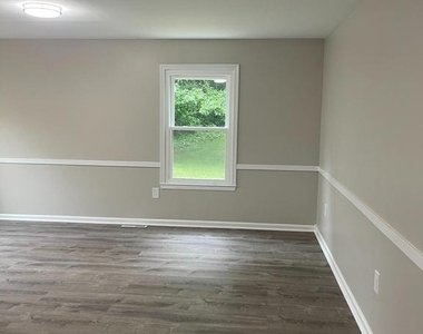 35 Honeysuckle Drive - Photo Thumbnail 14
