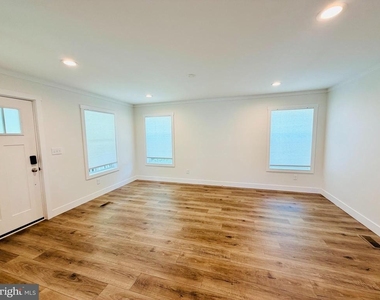 6541 Big Stone Beach Road - Photo Thumbnail 9