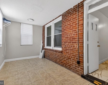 46 Quincy Place Ne - Photo Thumbnail 16