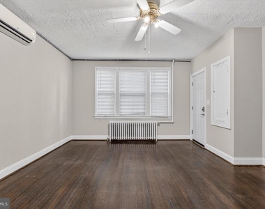 46 Quincy Place Ne - Photo Thumbnail 2