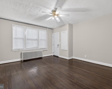 46 Quincy Place Ne - Photo Thumbnail 5