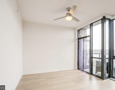 70 N Street Se - Photo Thumbnail 7