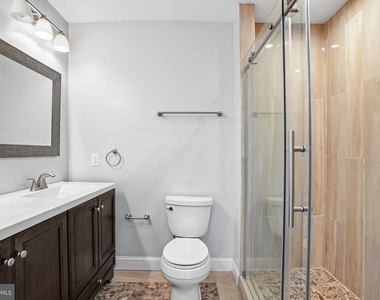 1118 Chicago Street Se - Photo Thumbnail 11