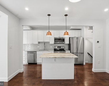 1118 Chicago Street Se - Photo Thumbnail 5