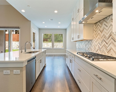 328 Berkeley Pl - Photo Thumbnail 12