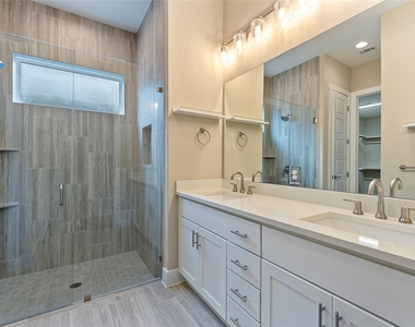 328 Berkeley Pl - Photo Thumbnail 18