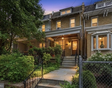 440 Nw Delafield Place Nw - Photo Thumbnail 2