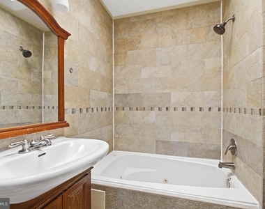 440 Nw Delafield Place Nw - Photo Thumbnail 22