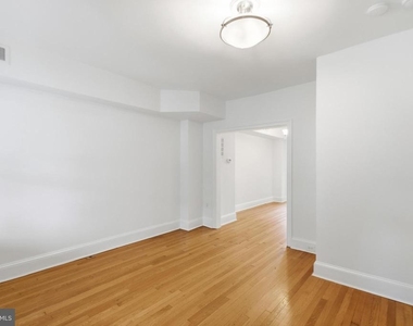440 Nw Delafield Place Nw - Photo Thumbnail 5