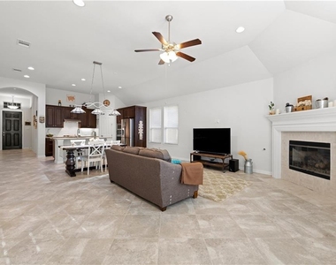 2921 Diego Dr - Photo Thumbnail 18