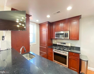 615 Lamont Street Nw - Photo Thumbnail 2