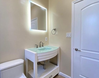 615 Lamont Street Nw - Photo Thumbnail 24
