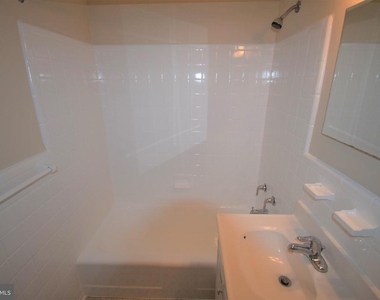 2112 O Street Nw - Photo Thumbnail 11