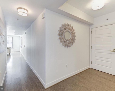631 D Street Nw - Photo Thumbnail 8