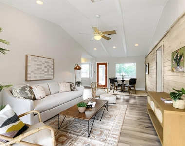 2501 Audubon Pl - Photo Thumbnail 1