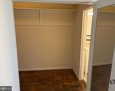 1727 Massachusetts Avenue Nw - Photo Thumbnail 7