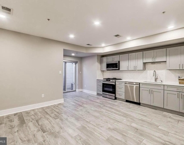 1444 Harvard Street Nw - Photo Thumbnail 6