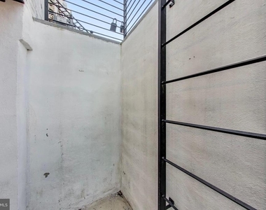 1444 Harvard Street Nw - Photo Thumbnail 17