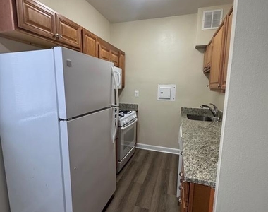 522 21st Street Nw - Photo Thumbnail 3