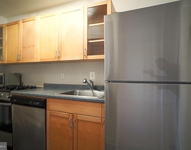 1260 21st Street Nw - Photo Thumbnail 9