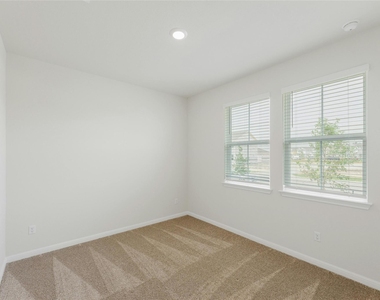 2457 Lucy Axel Ln - Photo Thumbnail 25