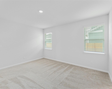 2457 Lucy Axel Ln - Photo Thumbnail 16