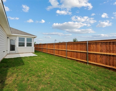 2457 Lucy Axel Ln - Photo Thumbnail 30