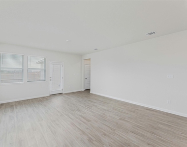 2457 Lucy Axel Ln - Photo Thumbnail 6