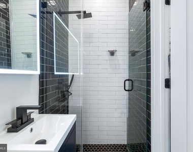 1307 Longfellow Street Nw - Photo Thumbnail 12