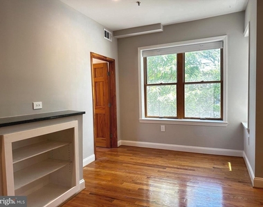 1101 Fairmont Street Nw - Photo Thumbnail 4
