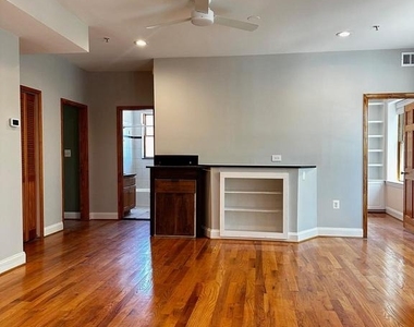 1101 Fairmont Street Nw - Photo Thumbnail 6