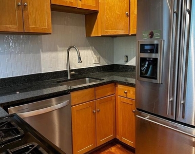 1101 Fairmont Street Nw - Photo Thumbnail 13